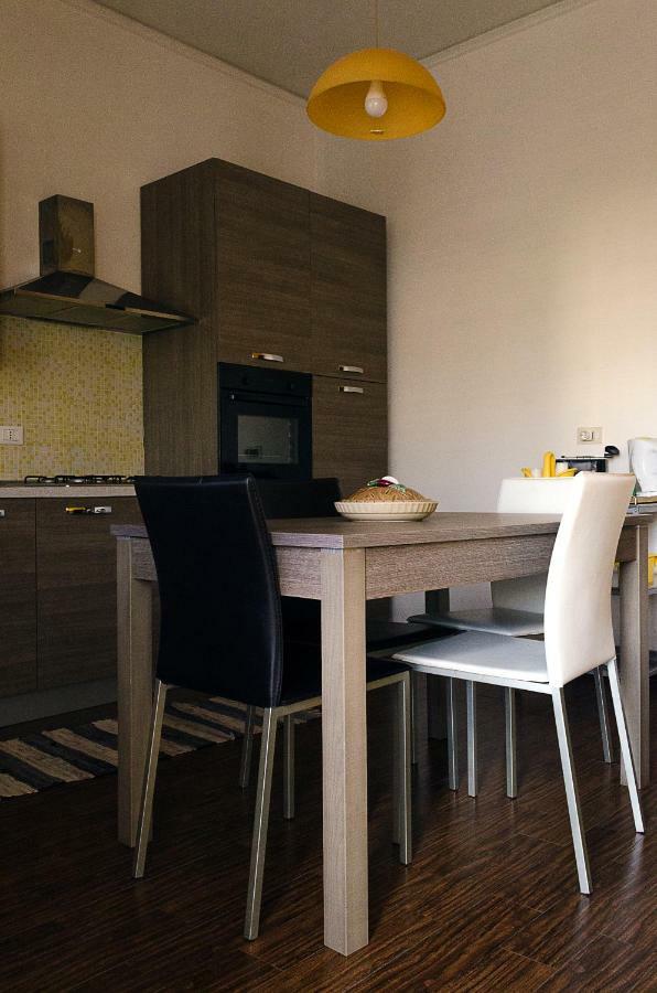 Ferienwohnung Raffo Rosso Palermo Exterior foto